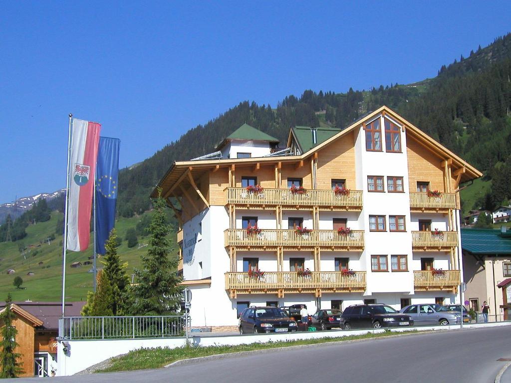 Hotel Nassereinerhof Sankt Anton am Arlberg Exterior foto